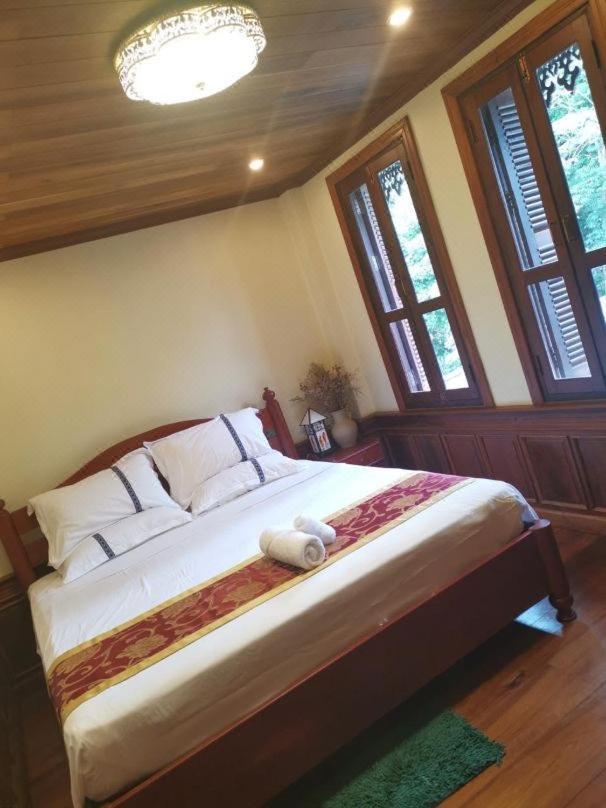 遗忘时光guesthouse Sky Dragon Guesthouse Луангпхабанг Экстерьер фото