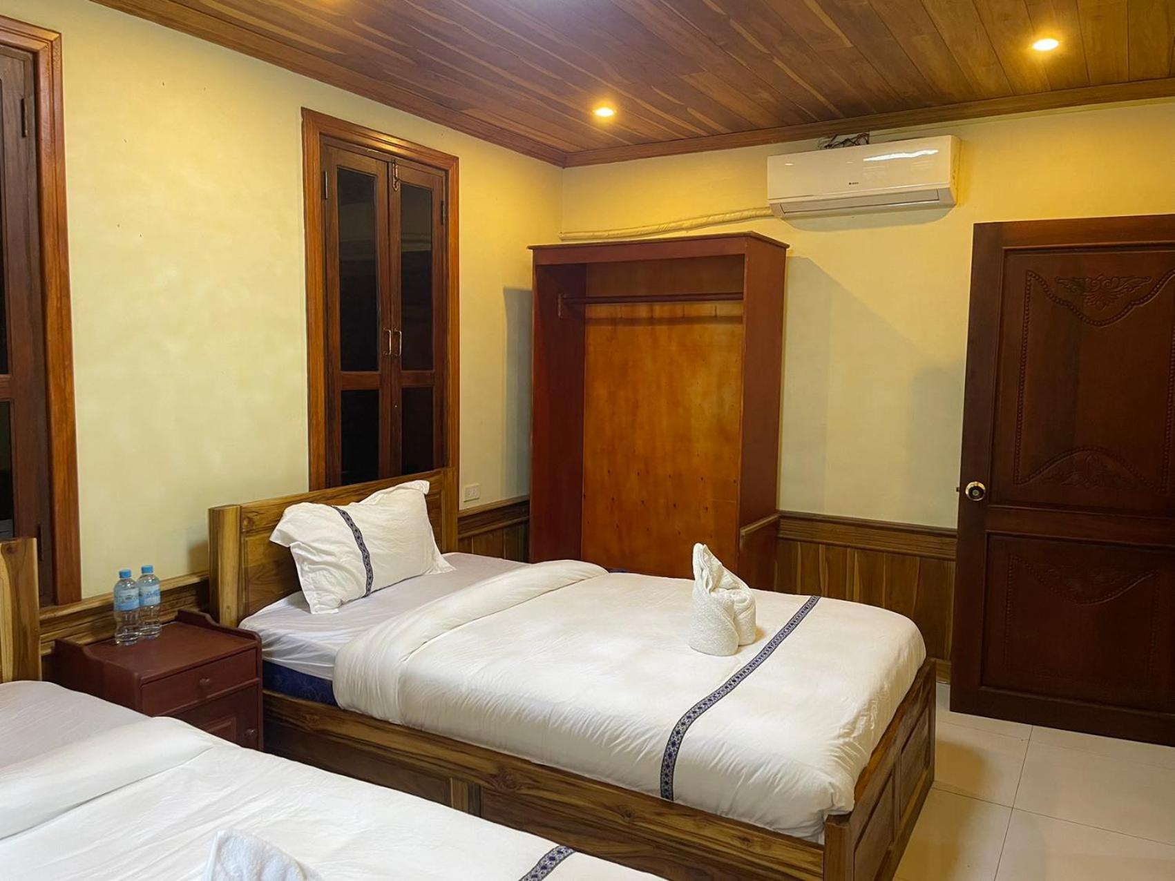遗忘时光guesthouse Sky Dragon Guesthouse Луангпхабанг Экстерьер фото